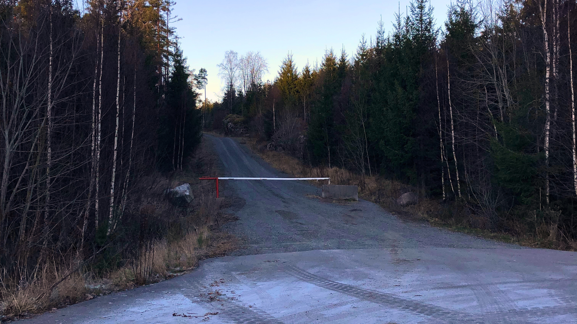 Anleggsvei sett fra Vestmarkveien.png