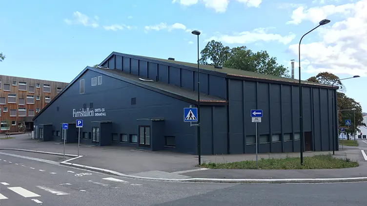 Farrishallen stengt kveldstid 4. november