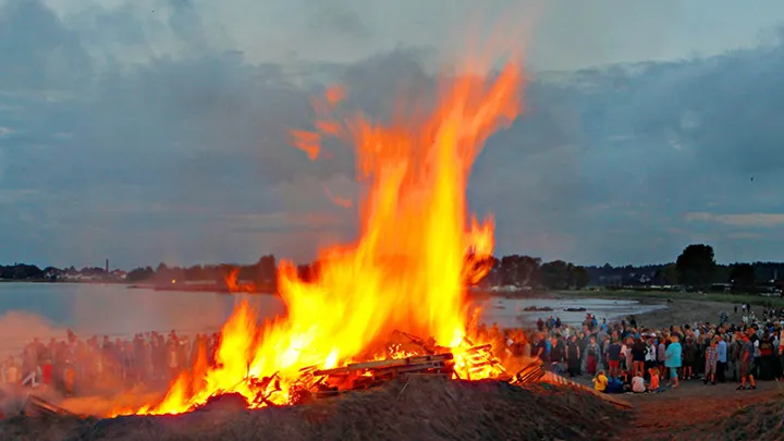 web_snakthansbål.jpg