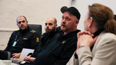 – Jeg kjører ikke buss. Jeg kjører verditransport