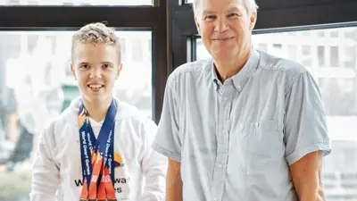 Ordføreren til verdensmester Oskar (14): - Vi er stolte av deg