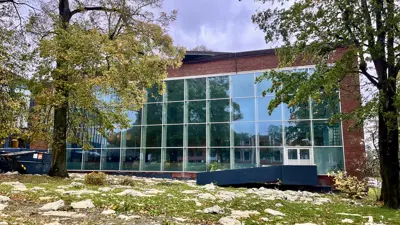 Svømmehallen åpnes igjen torsdag 9. oktober