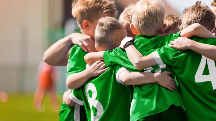 Fotballgutter iStock.jpg