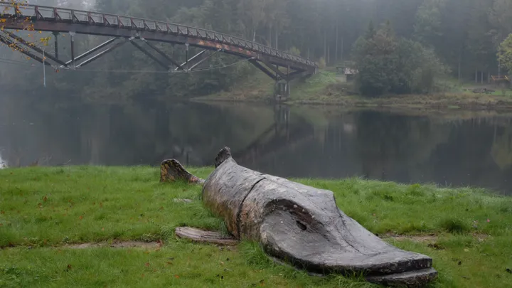 Gjedda. Skulpturer I Parken