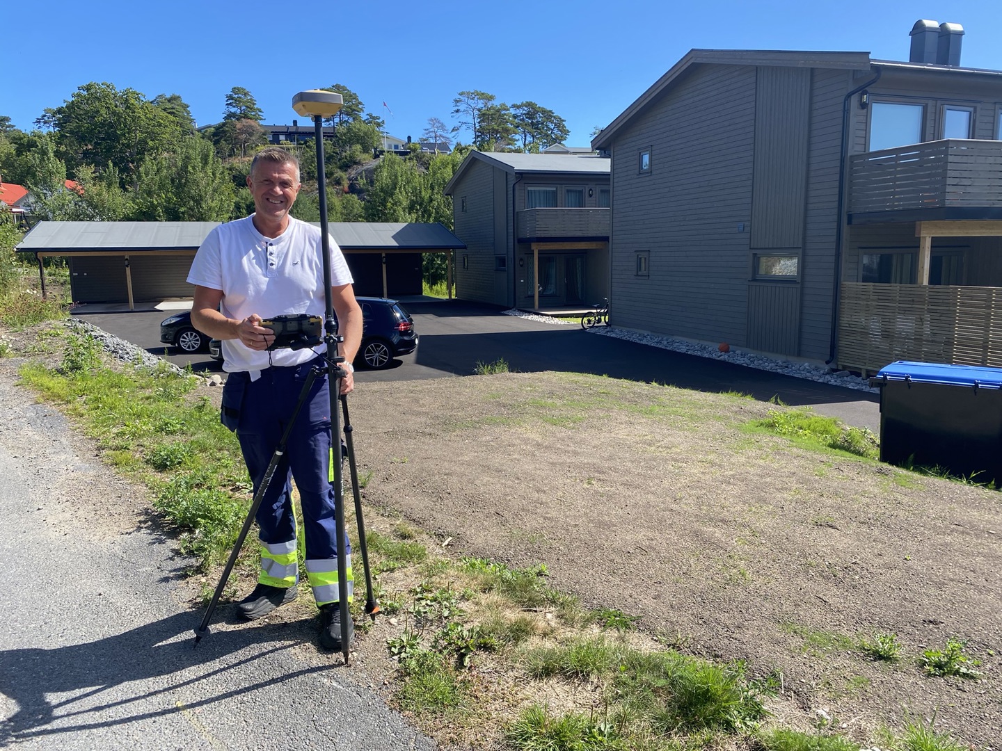 Leder for Landmålerne i Larvik på jobb