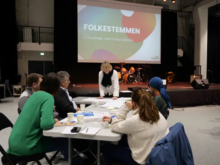 Fra gruppearbeid på samling i Folkestemmen