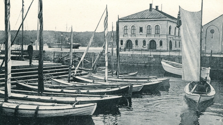 Tollboden og fiskerhavna