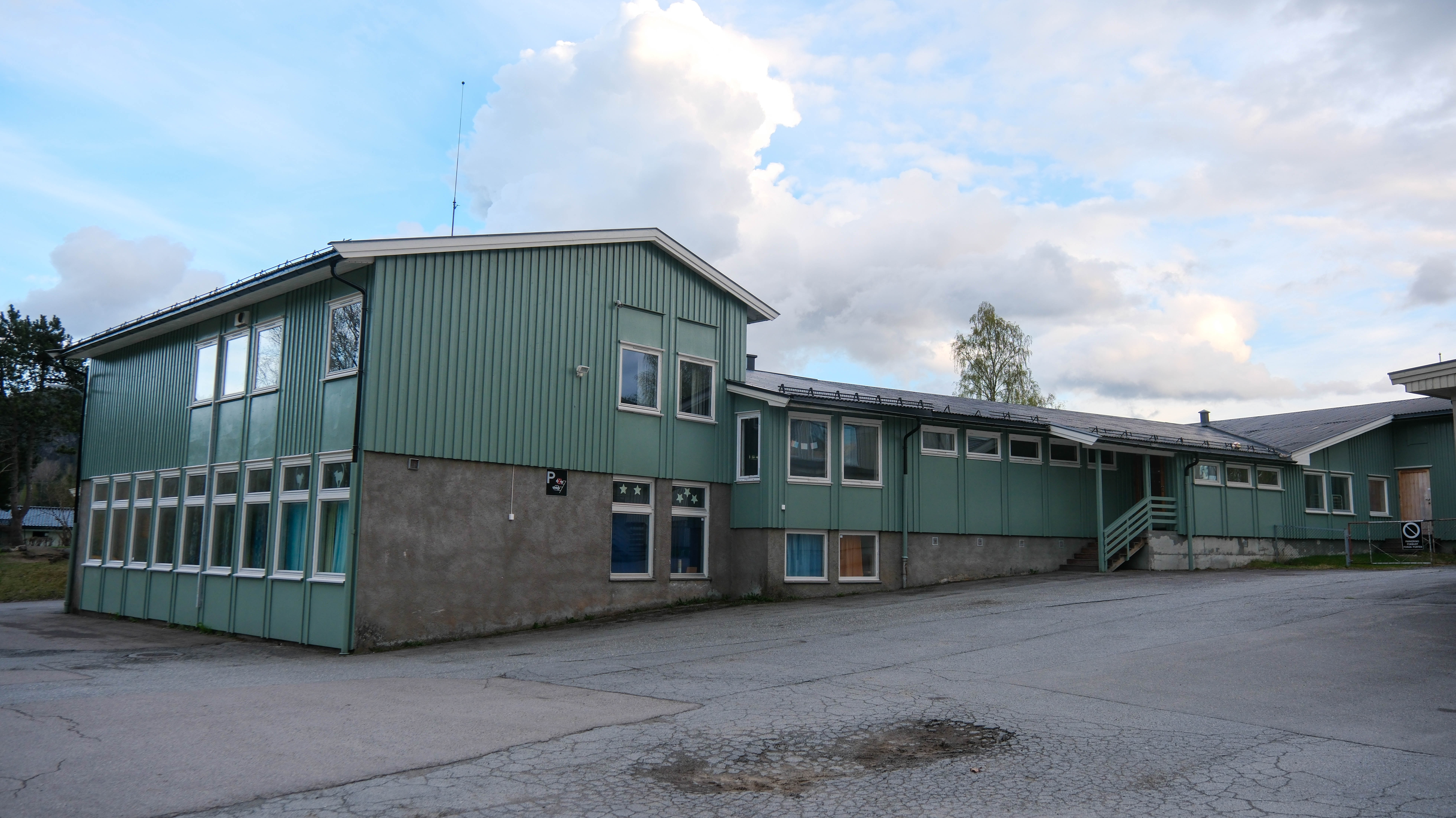 Folkemøte Hvarnes 33